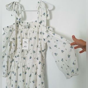 NWOT Cottage Core Floral Puff Sleeve Off-the-Shoulder Dress POCKETS, Assembly